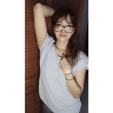 Preloved Top Blue Emerson