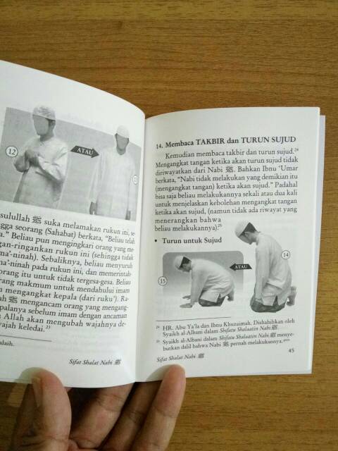 Buku Saku Lengkap Meneladani Sifat Shalat Dan Wudhu Nabi Dilengkapi Dengan Gambar Shopee Indonesia