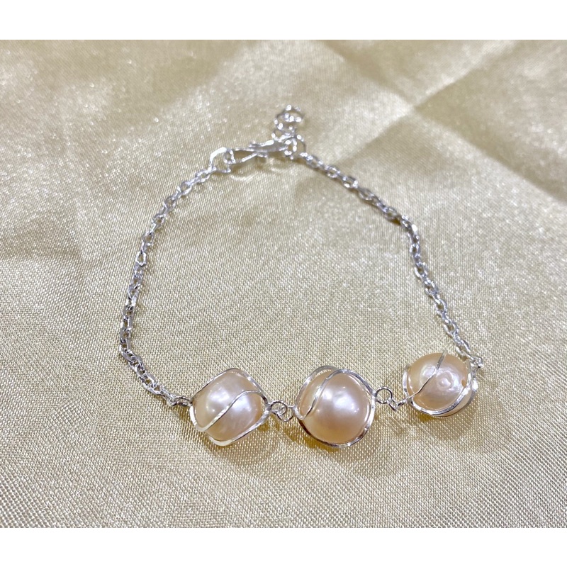 Gelang perak 925 mutiara lombok asli.