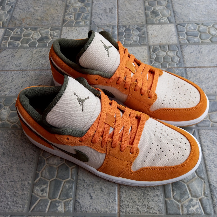 Air Jordan 1 Low SE Ceramic / Orange Olive / Light Curry - Local Pair