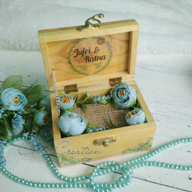 Wooden ring, wooden antam logam mulia, box kayu cincin