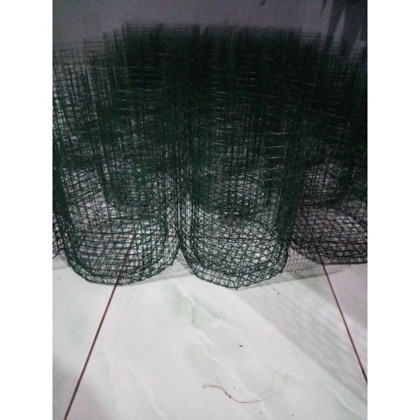 rangka kawat  strimin pot serabut tanaman