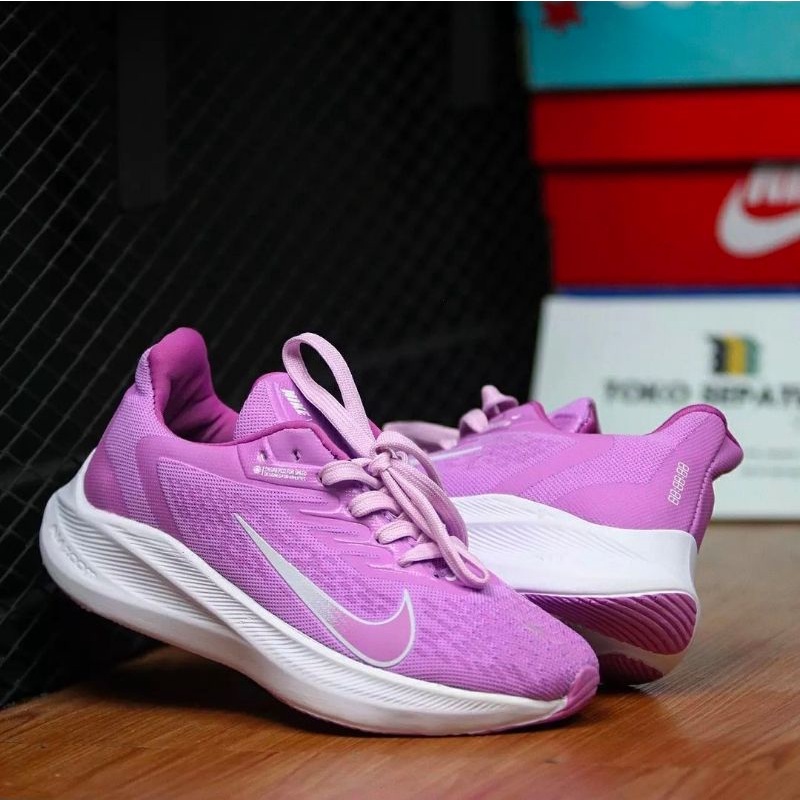 nike zoom flo