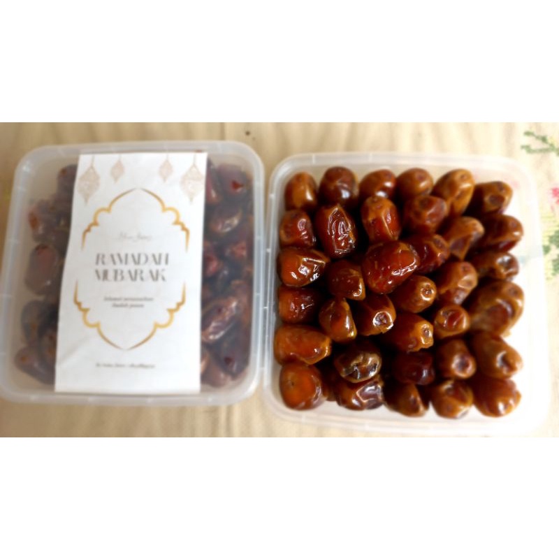 

Kurma Sukari 500gram