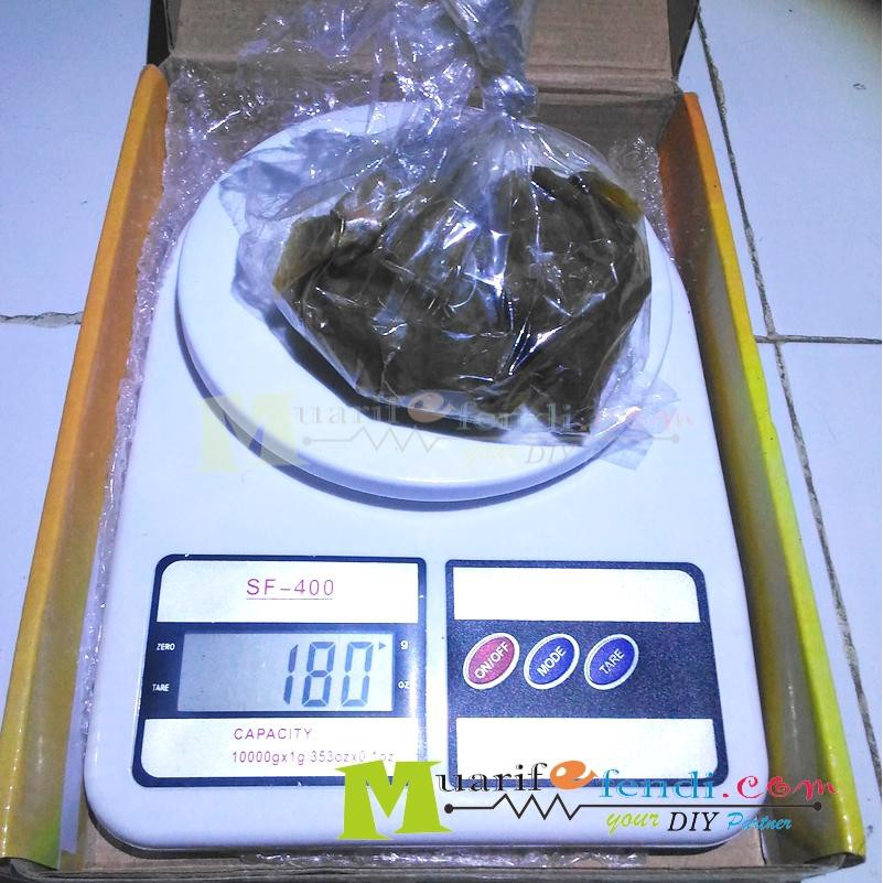 

Pelarut PCB Tembaga FeCL 180 Gram feri klorida fericloride