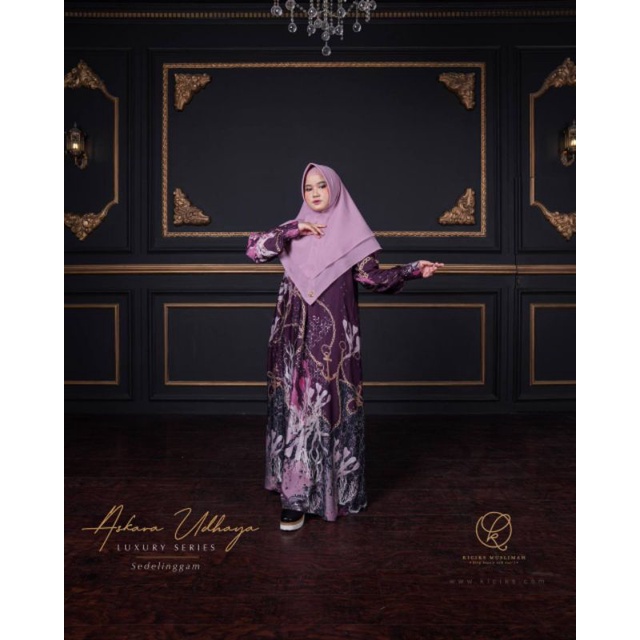 Askara Udhaya Kiciks