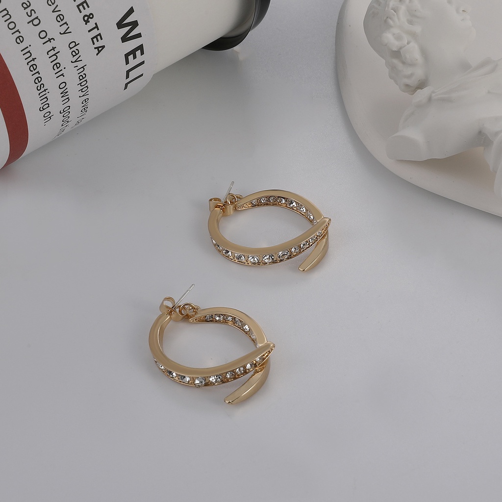 Anting-anting Wanita Melengkung Bergaya Antik Anting Jarum Perak S925 Berlian Mewah Ringan Baru Perhiasan Fashion Wanita Korea