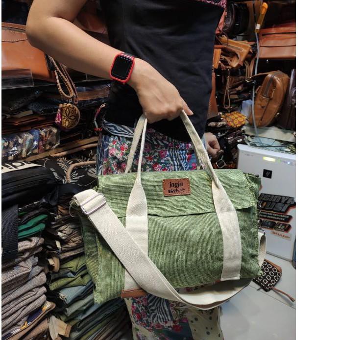 

Terbaik kerajinan tas goni skempang termurah by moje jogja mao....