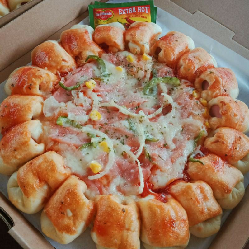 

Pizza Lezat 22 cm. dapat 2 pcs