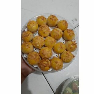 

Kue Nastar wijsman(wisman)premium Ukuran 350ml dan 500gr