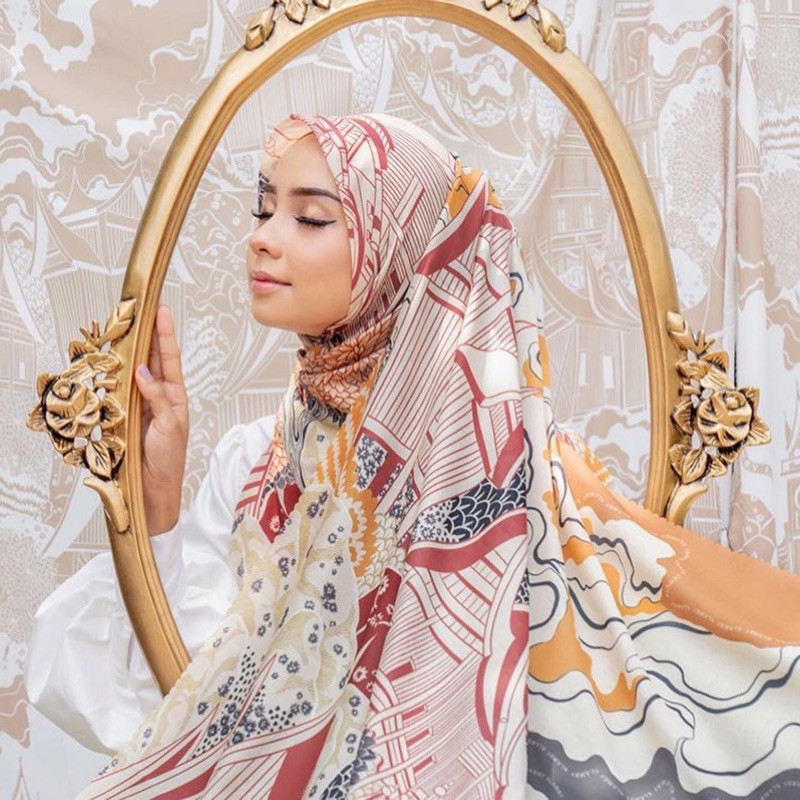 Gadang Scarf wearing klamby butternut