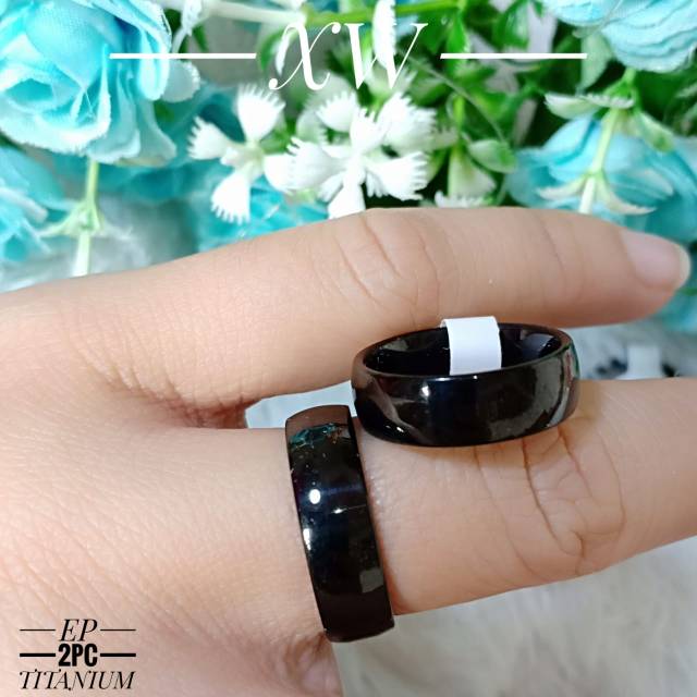 Cincin titanium hitam polos CC266