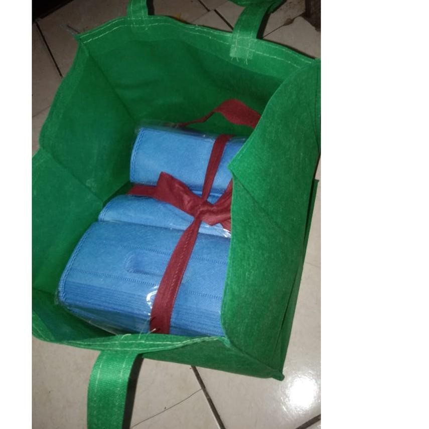

Top Sale Tas Spunbond Handle model Box uk alas 30x30 / Goodie Bag / Tas kain polos