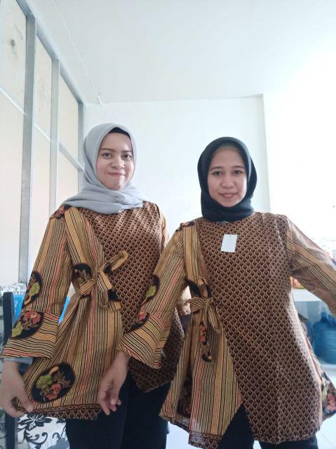 Tunik Batik Full Rit Cantika