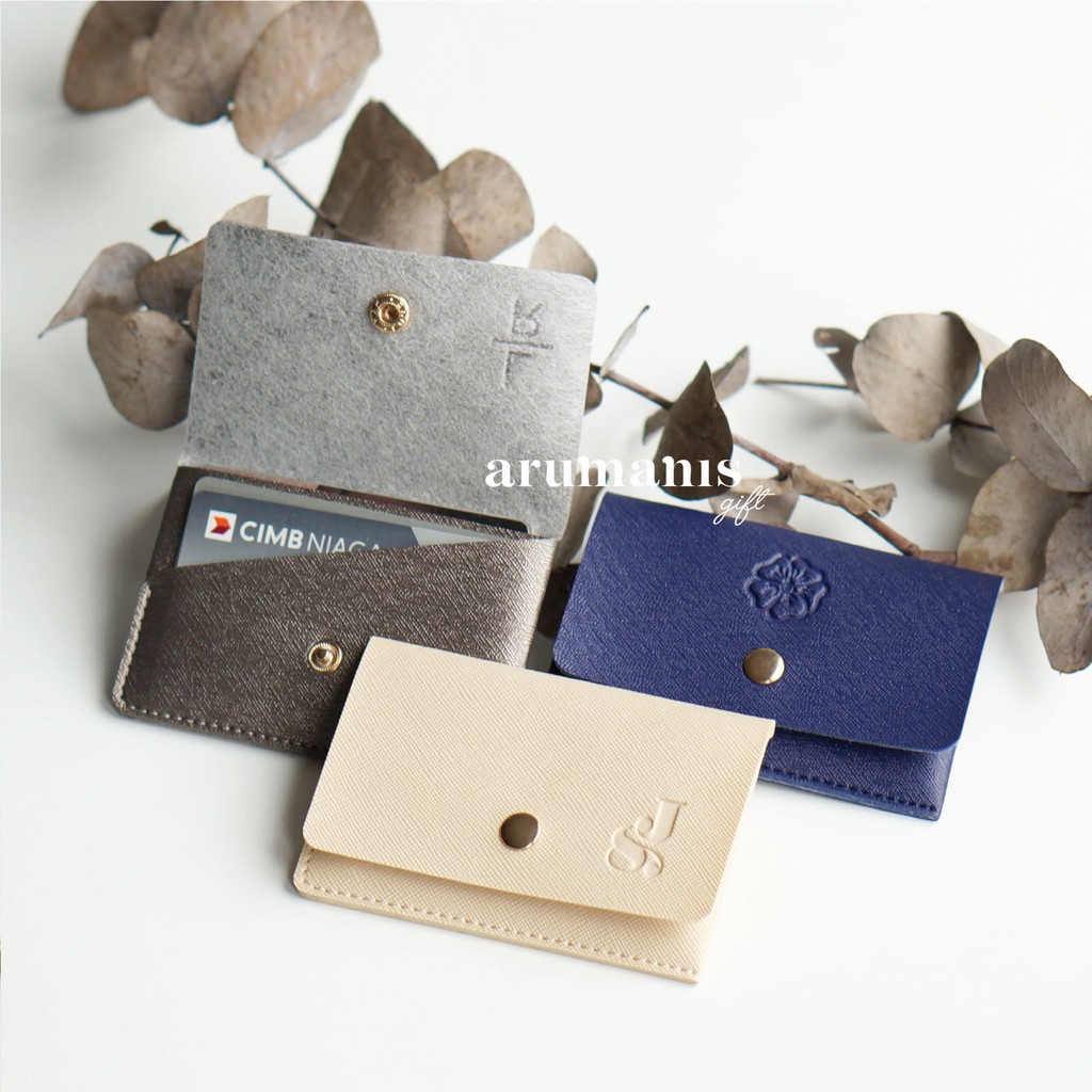 

Kim Card Holder