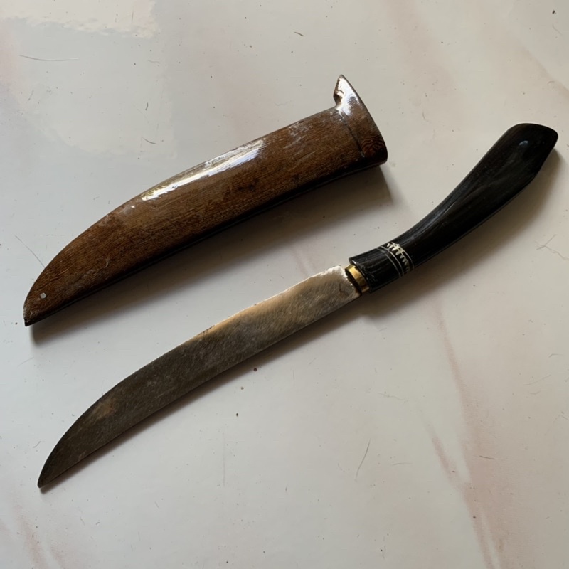 Pisau Tanduk Serangka Galonggong