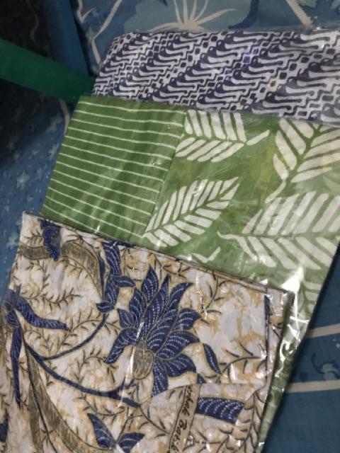 Blus Lonceng Truntum Lawasan Baju Atasan Batik Wanita Elegan Kerja