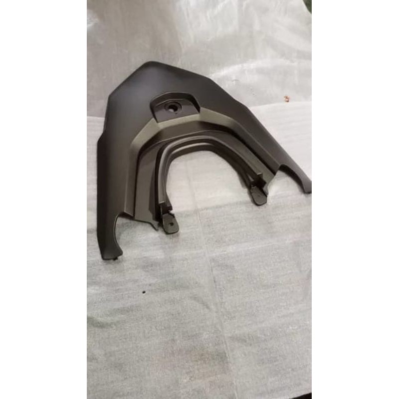 cover tail center vario 150 vario 125 original brown matte sambungan body belakang vario new 2018-20