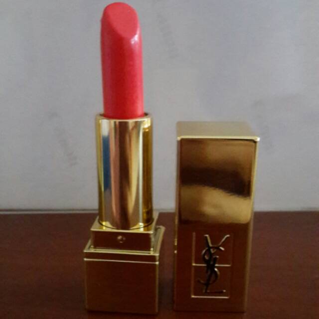 Lipstik YSL ukuran mini