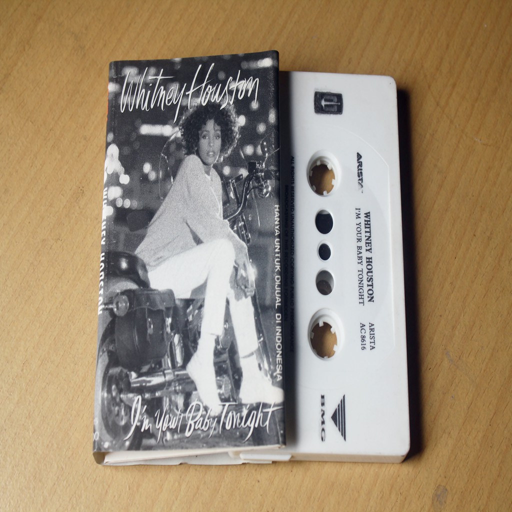 kaset pita whitney houston - im your baby tonight