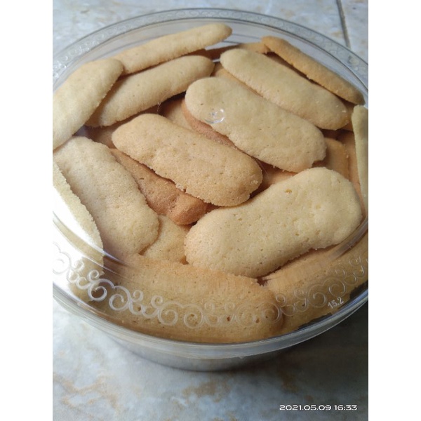 

kue lidah kucing enak lebaran