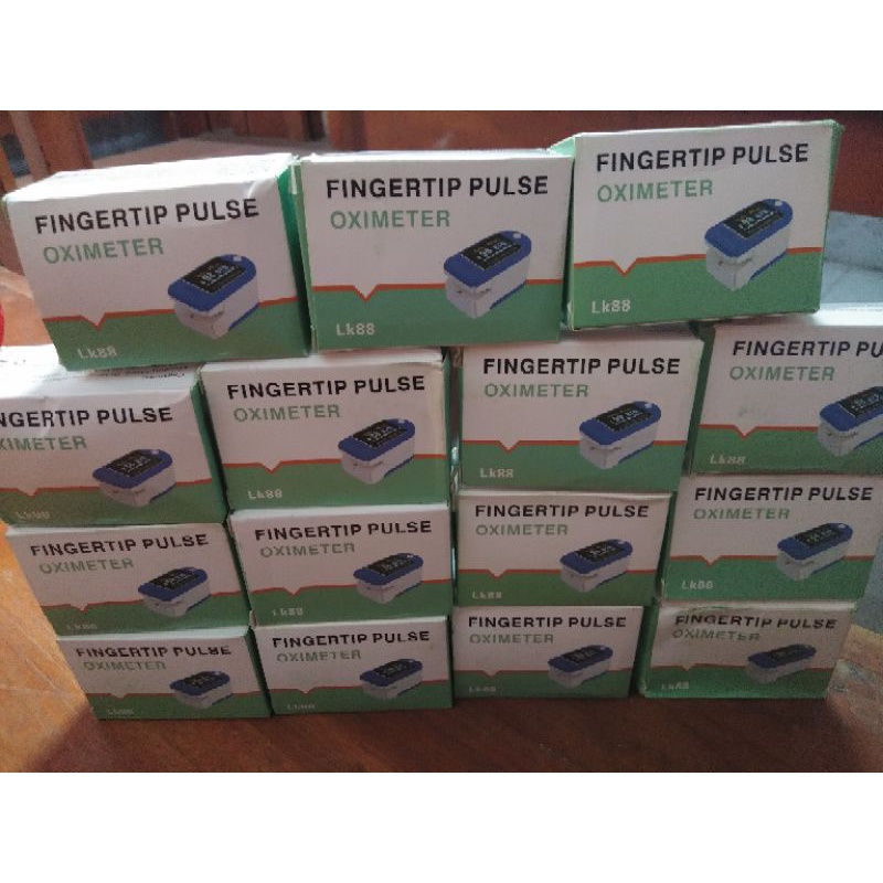 Fingertip oximeter LK88