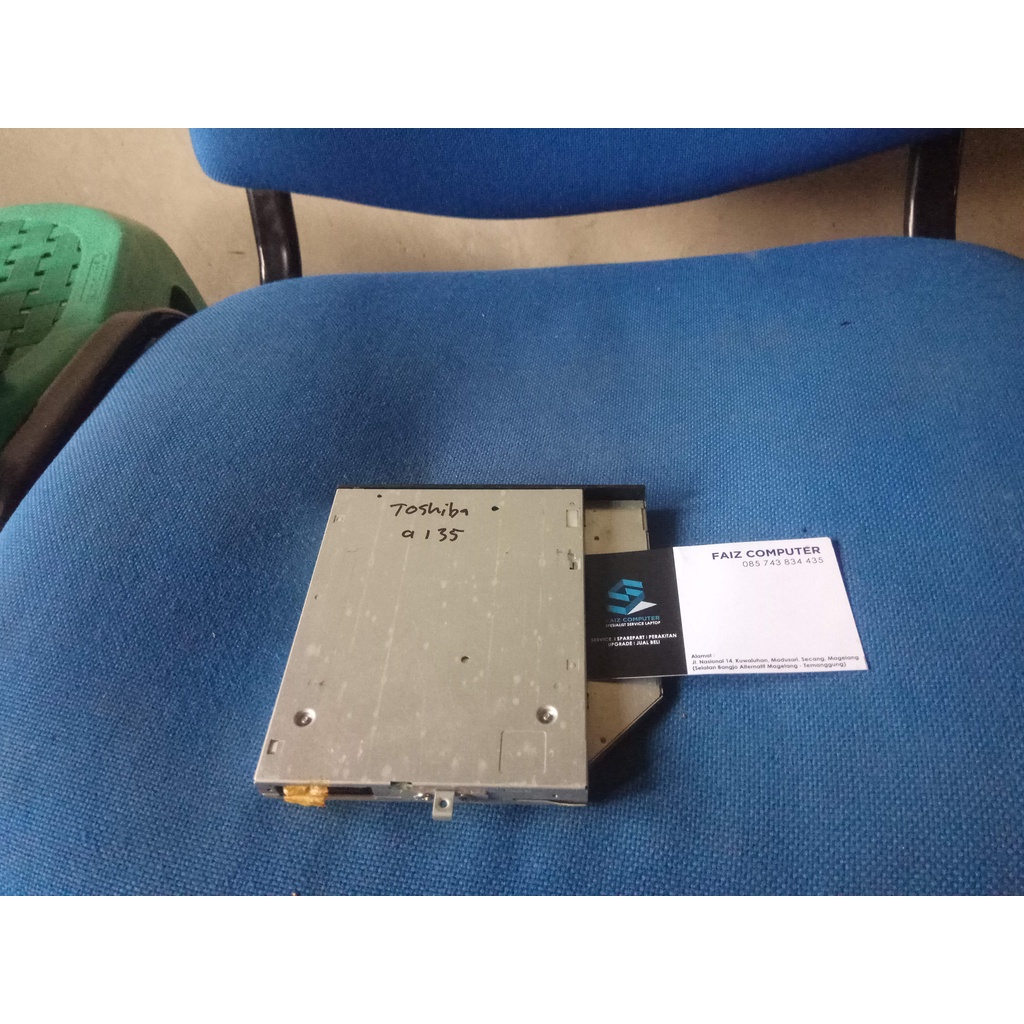 DVD LAPTOP NOTEBOOK TOSHIBA A135