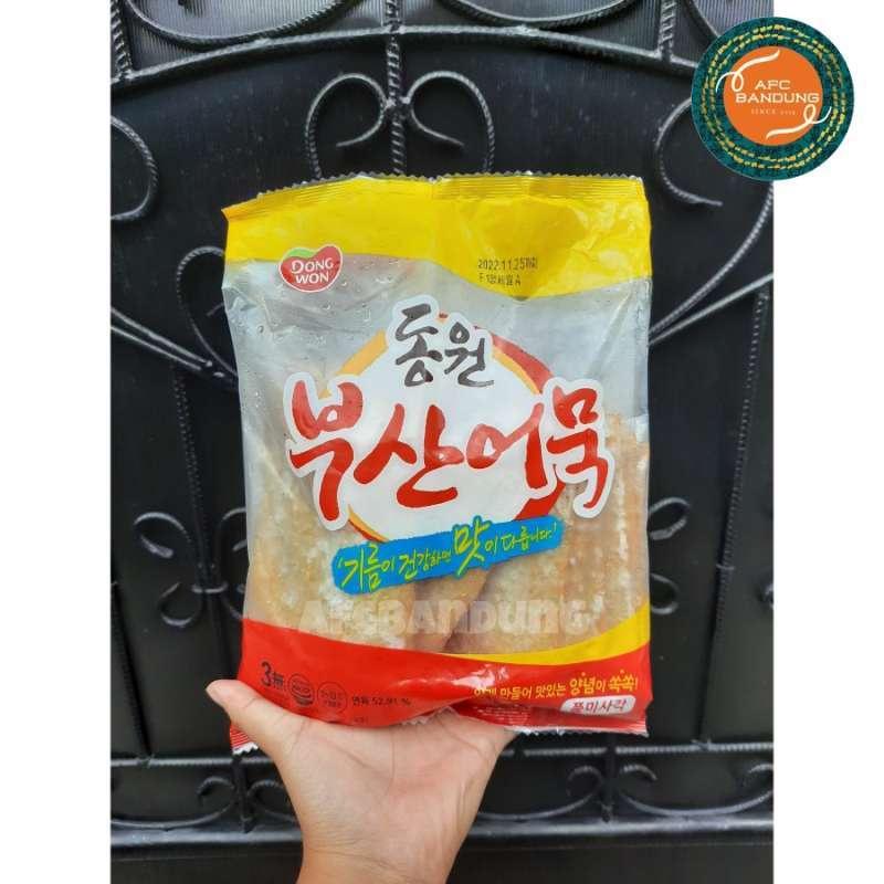 

Dongwon Odeng 1kg Korean Fish Cake Eomuk Otak Otak Korea 1 kg