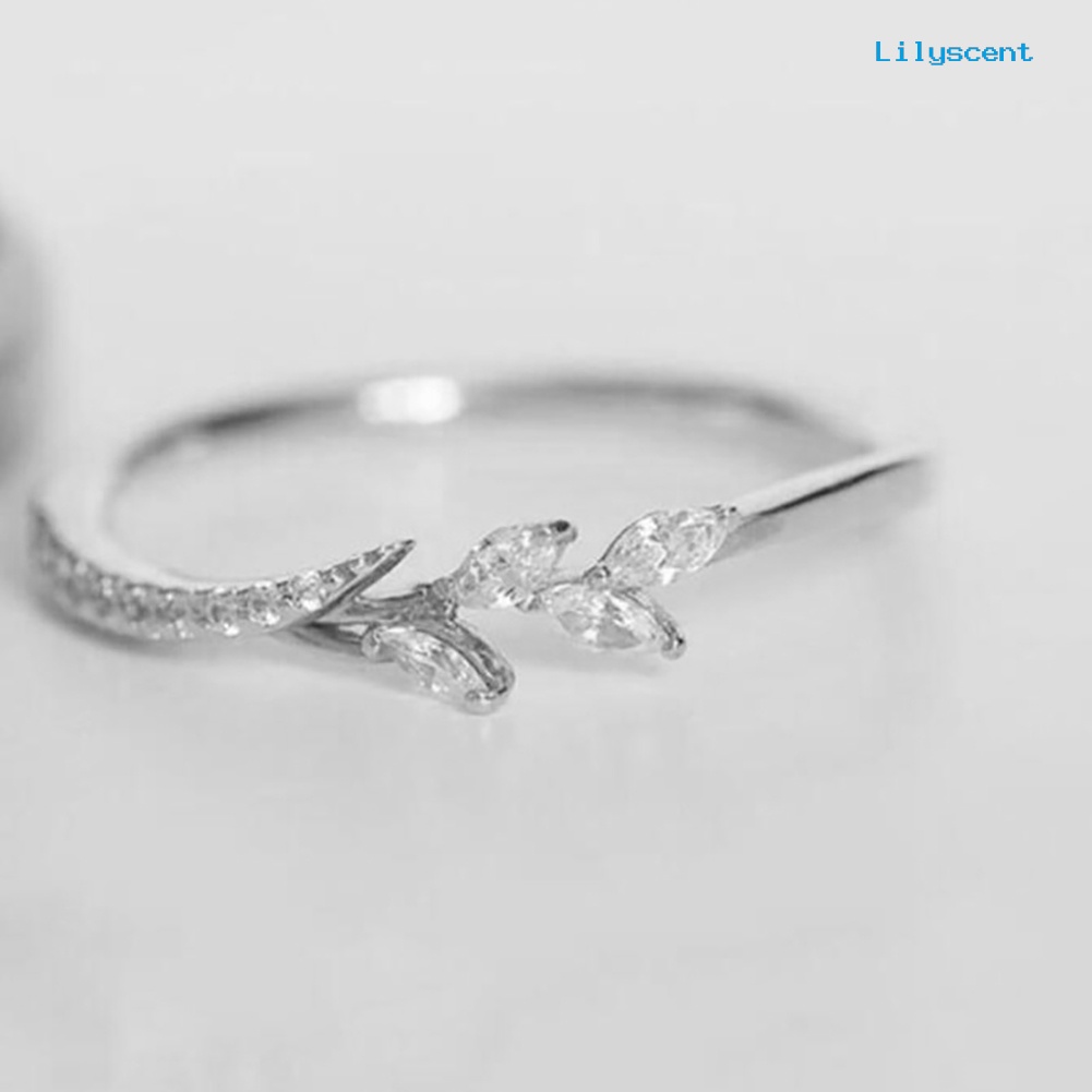 Cincin Jari Cubic Zirconia Bentuk Bunga Untuk Wanita