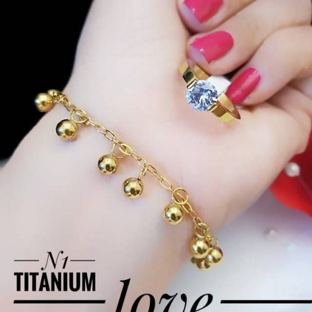 Titanium gelang dan cincin 1111k