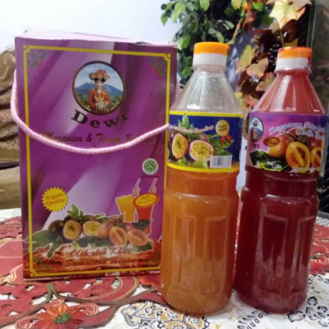 

Juice Markisa dan Terong Belanda Khas Brastagi/Medan.