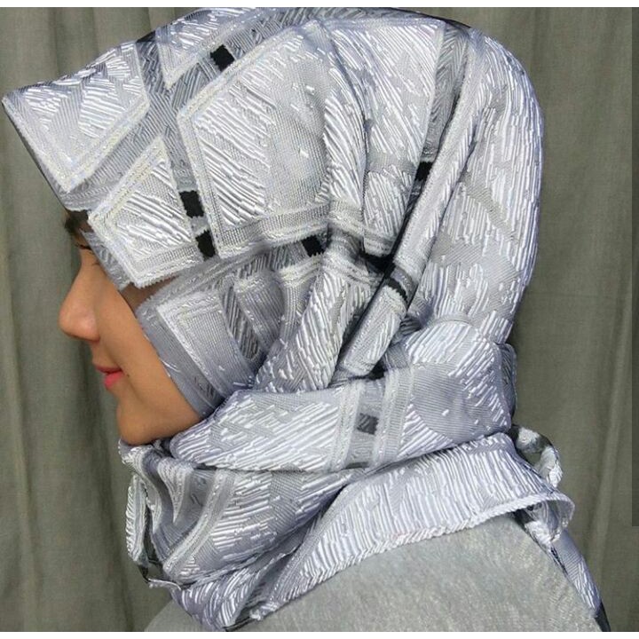 JILBAB SEGIEMPAT BAWAL SQUARE &quot;ABSTRAK LINE&quot; LINEN