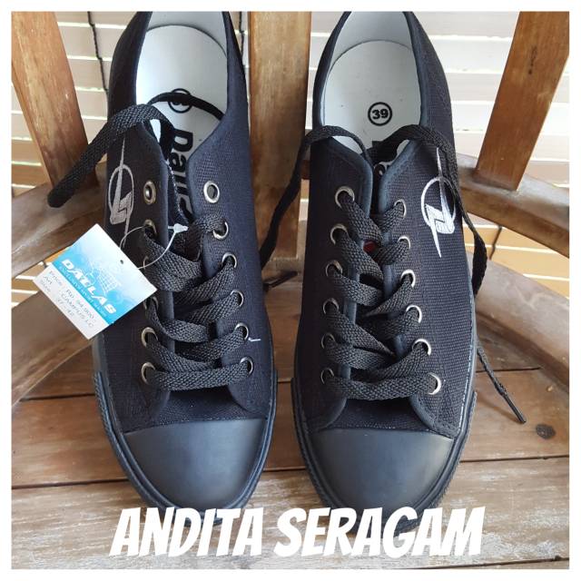 Sepatu Dallas Campus LC (pendek) All Black Sepatu Sekolah/Pramuka