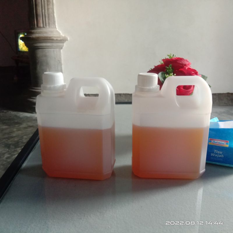 

madu asli dari hutan