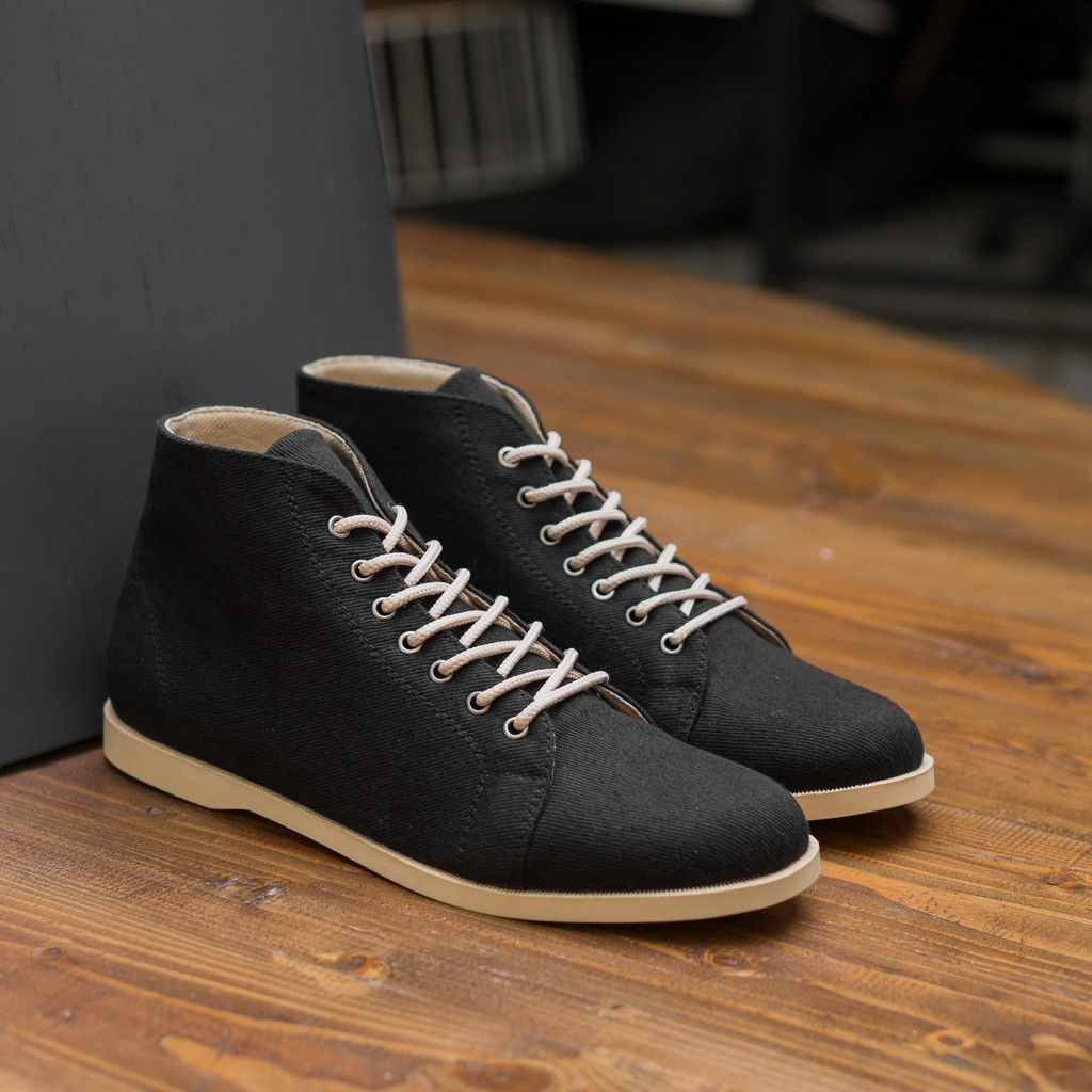 ELVRA Footwear - Sepatu Pria Sepatu Sneakers Sepatu Kasual Casual Sepatu Kanvas Canvas - Morven Black Cream