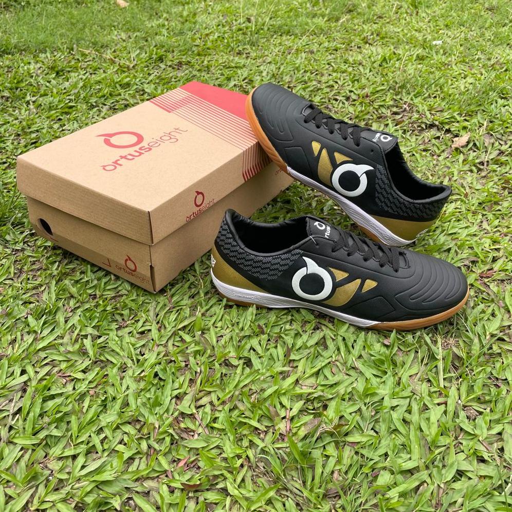Sepatu Futsal Ortuseight Bbs Original