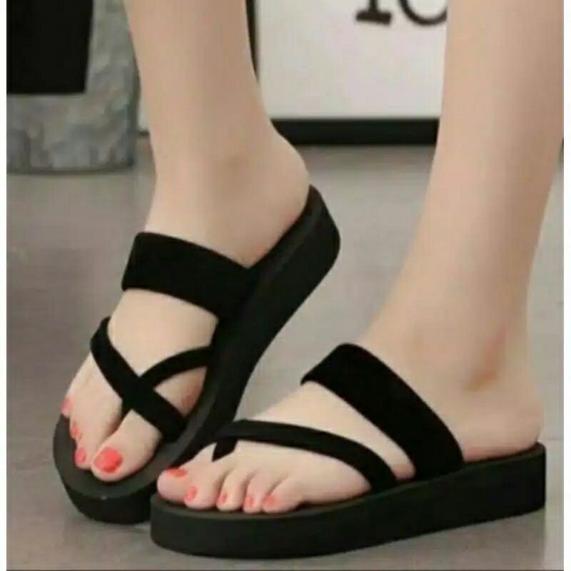 wedges jepit jempol