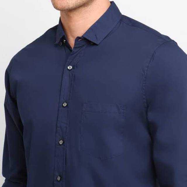 Kemeja formal pria lengan panjang biru navy/dongker