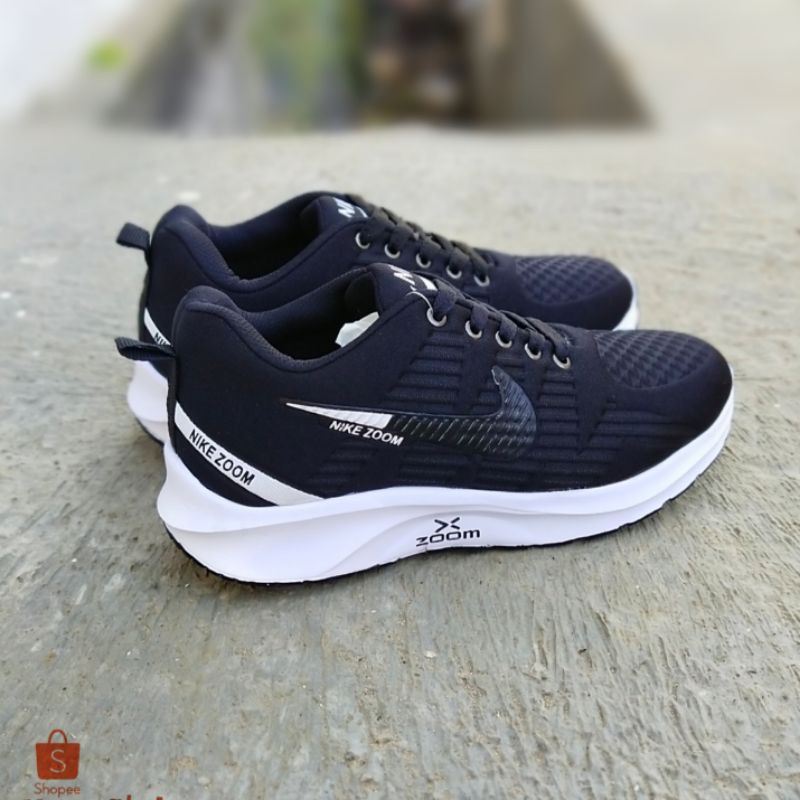 Sneakers Sneakers Pria NKZOOM 39-43