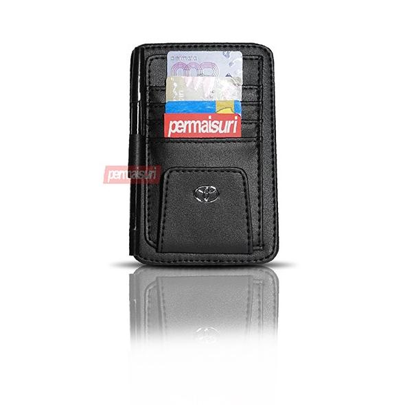 

Permaisuri Card Organizer Toyota HitamTempat Kartu Terlaris