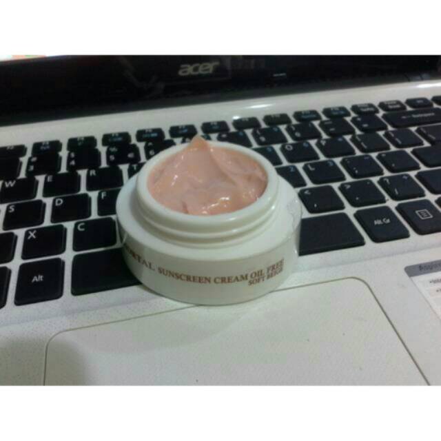 immortal sunscreen oil free soft beige