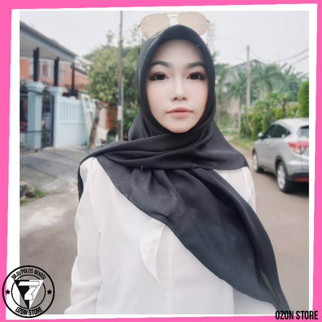 Kerudung Bella Square Jilbab Bella Square Hijab Segi Empat Double Hycon - HITAM