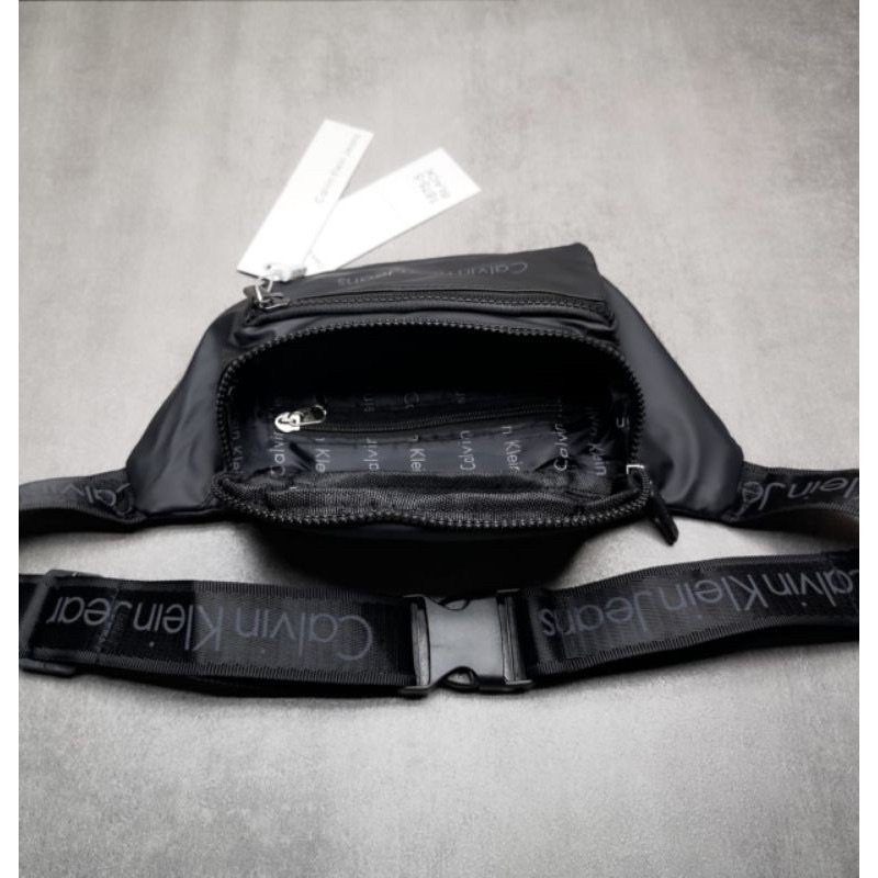 Waist Bag Calvin Klien With Port USB pria/wanita