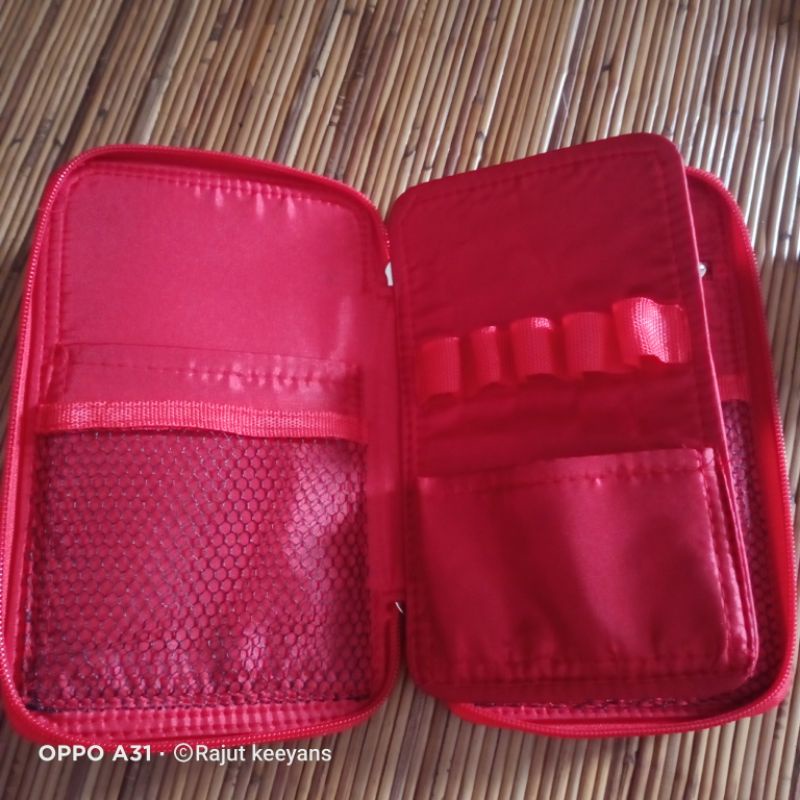 

iner tempat hakpen ato tepak pensil