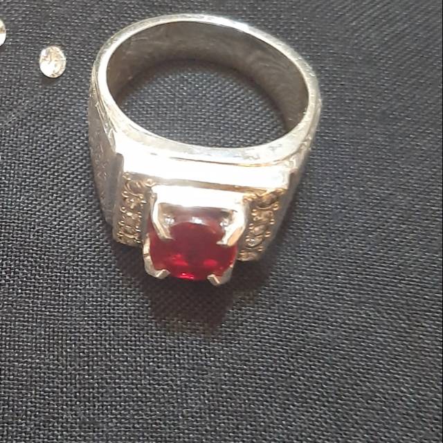 Batu Merah Delima Asli