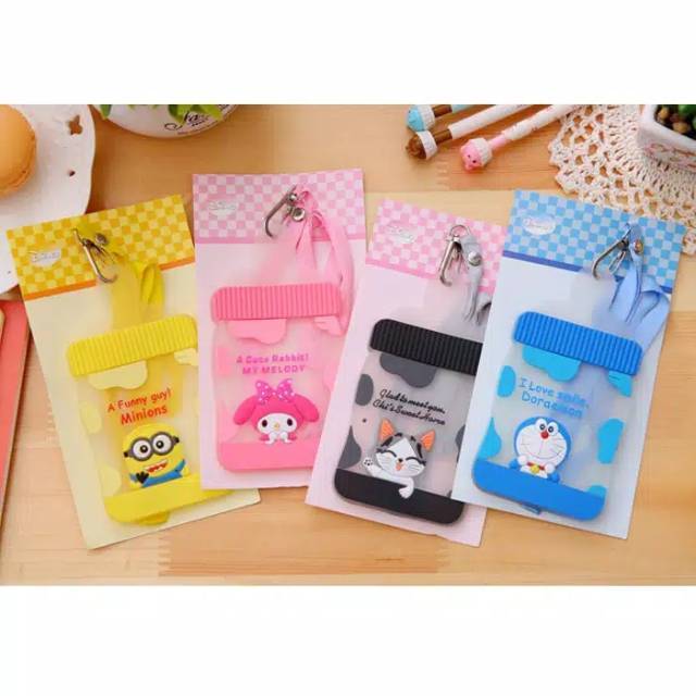 

NAME TAG CARD HOLDER KARAKTER BENTUK DOT