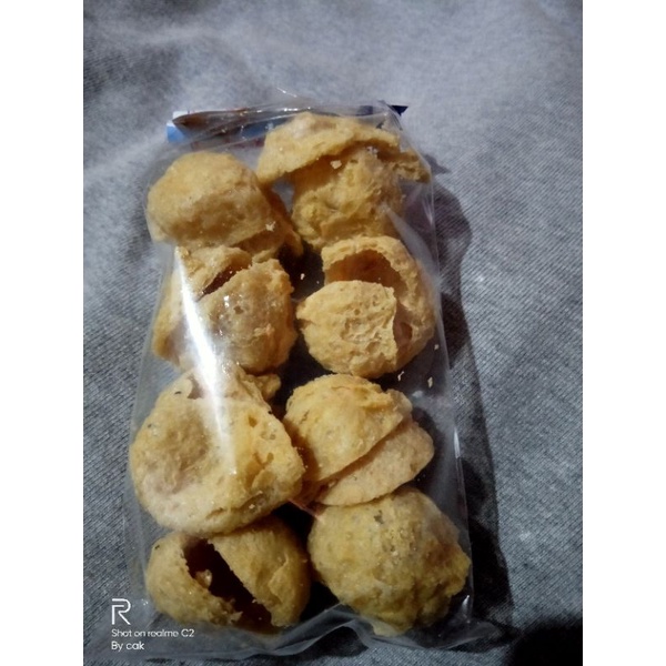 

aneka jajanan Makaroni , tahu walik ,krupuk setan ,baso mlepes 250 gram