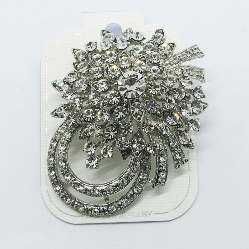 Ballin Bros Wanita Ernatta Brooch
