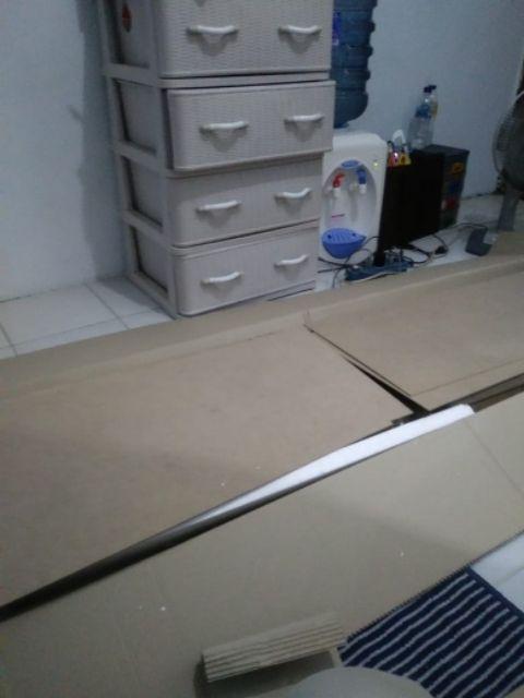 Lunar Lemari Pakaian 2 Pintu + Kaca Cermin Lpt 014 - Khusus Jabodetabek
