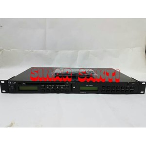 CD Player Toa Z-CD 2011R + FM Tuner ( ORIGINAL )